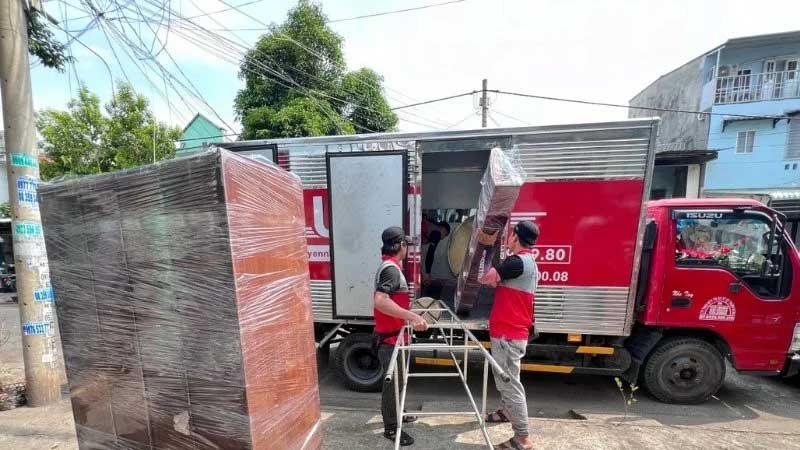 Dịch vụ chuyển nhà LPM (Lê Phong Moving)