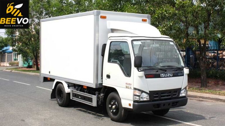 Xe tải nhỏ chuyển nhà.