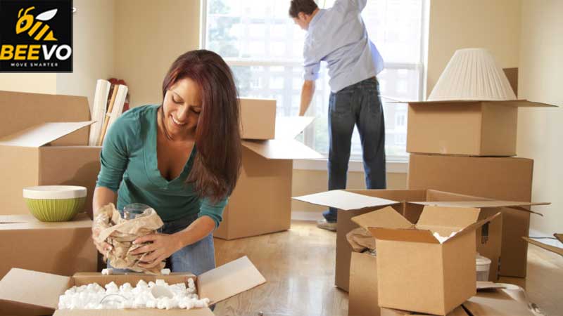 Lên danh sách và đóng gói đồ gọn gàng