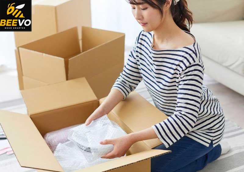 Tiếp nhận thông tin và kiểm tra hàng hóa